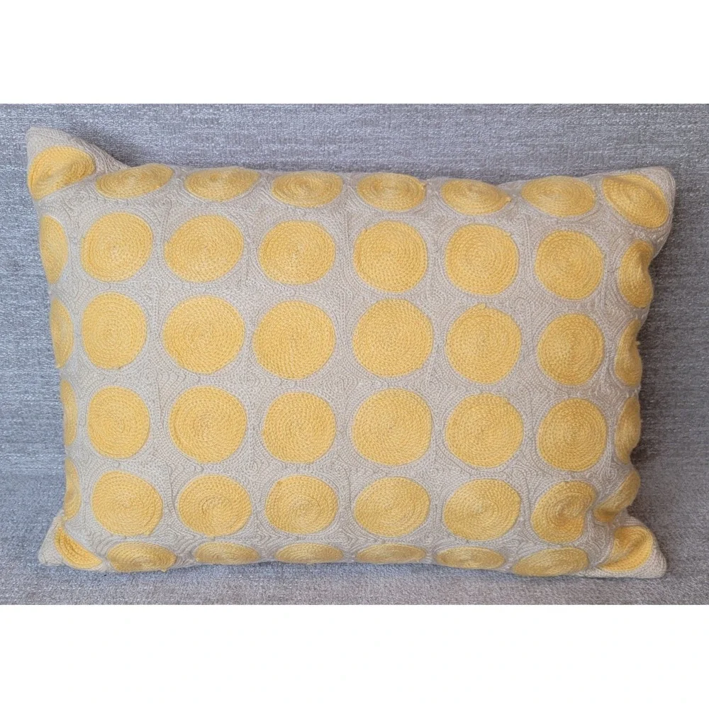 Pottery Barn 12x16 Throw Pillow Yellow Round Swirls 2008 Old Stock